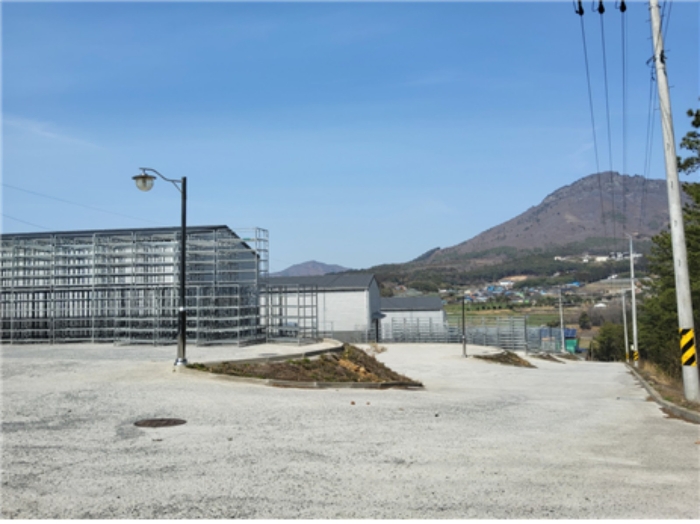 기호 1-4 일단의 창고용지