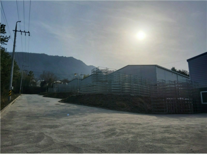 기호 1-4 일단의 창고용지