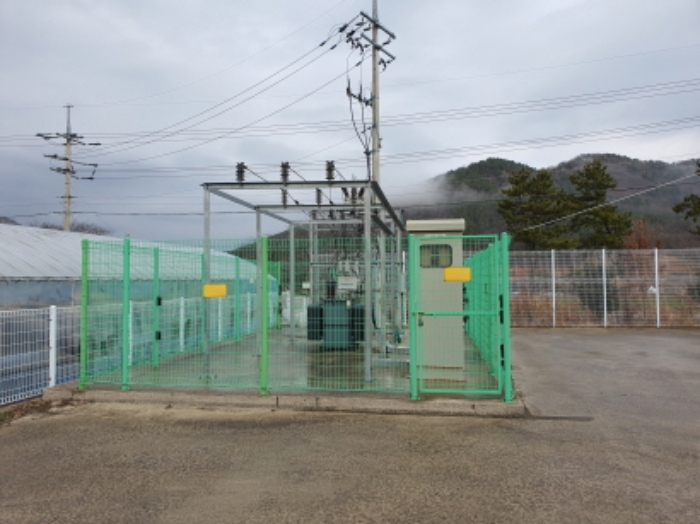 부동산표시 1번지상 수변전설비 시설 전경