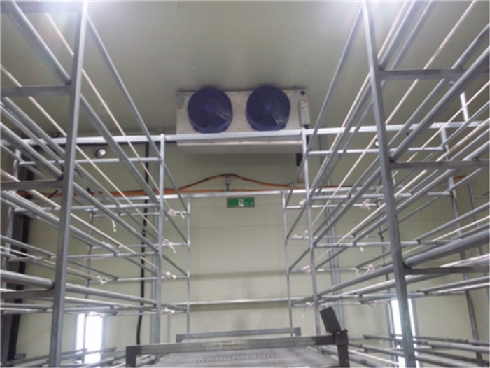 기호 2(가) 건물 내부