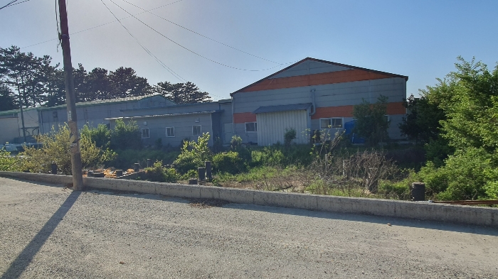 【 본건 전경 】