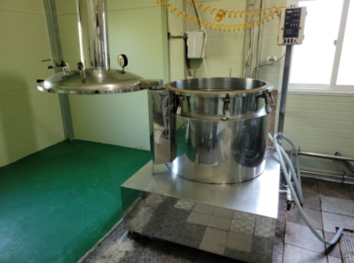 가공 및 처리시설 내부 전경사진