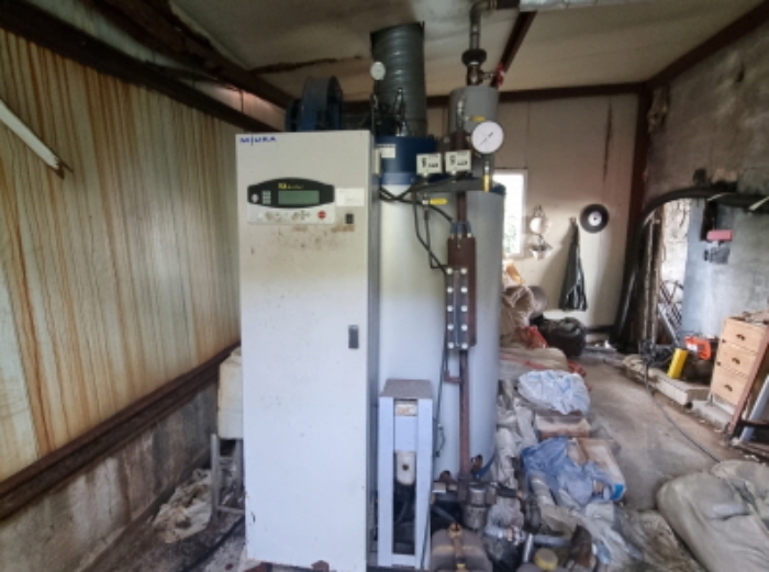 본건 2항 마동 남측 조립식구간의 내부 모습 (내부에 보일러가 소재함)