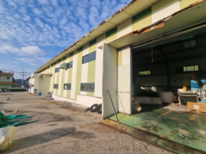 본건 2항 라동 전경