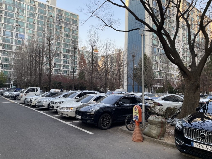 단지 내 주차장
