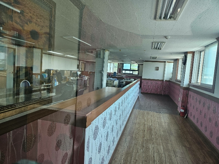 본건 기호2 건물 2층 사무실 부분