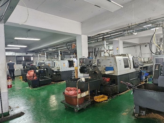 본건 기호2 건물 1층 (기계기구1내지6)