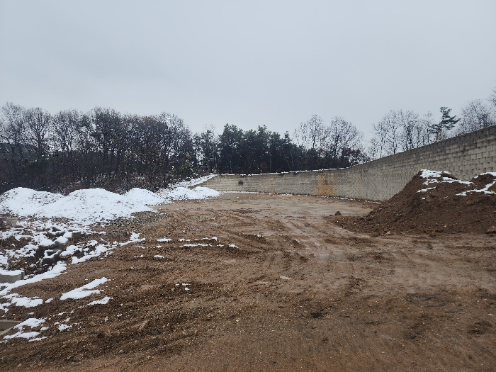 본건 전경(북 → 남)