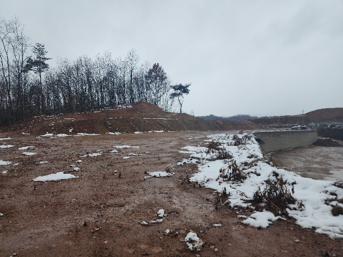 본건 전경(남 → 북)
