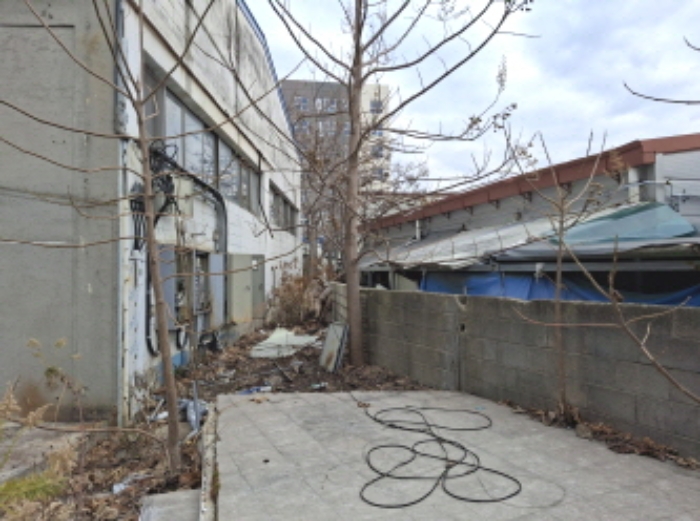 목록3 건물 외벽 모습4