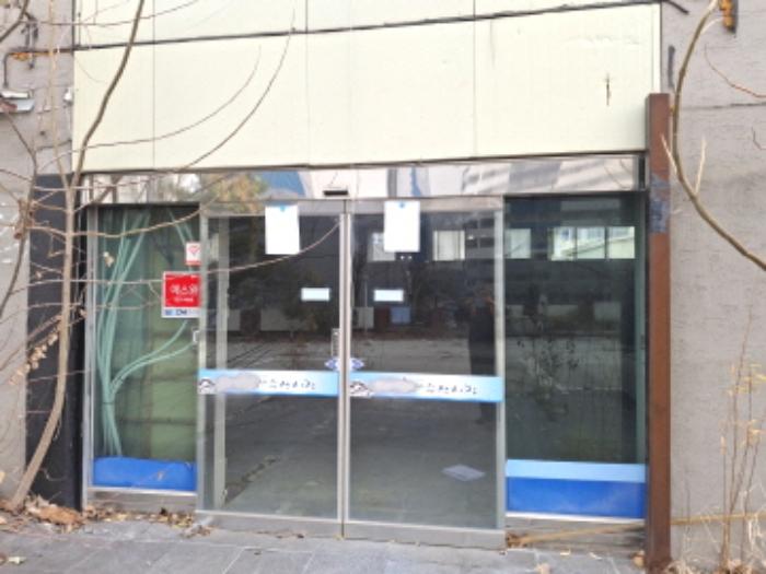 목록3 건물 안내문 부착1