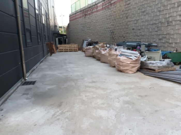 목록3번 후면 모습