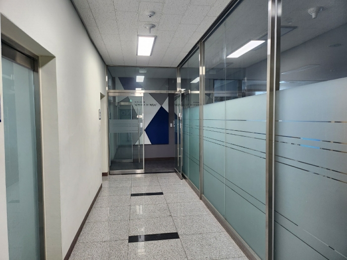 기호(2) 2층 사무실