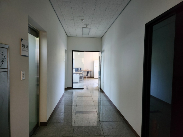기호(2) 3층 사무실