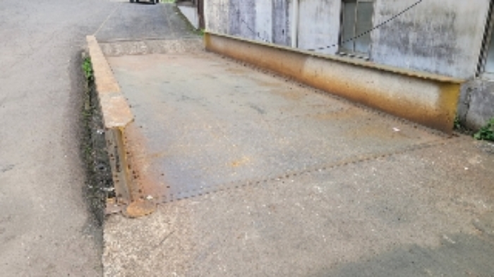 본건2,4 일부 위 지상 제시외계근대 