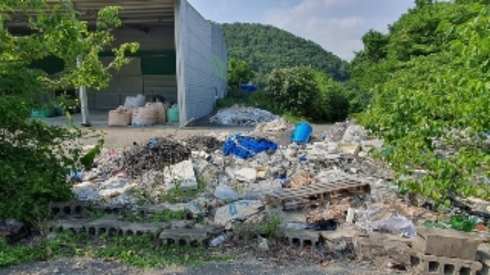 본건1 지상 소재 폐기물