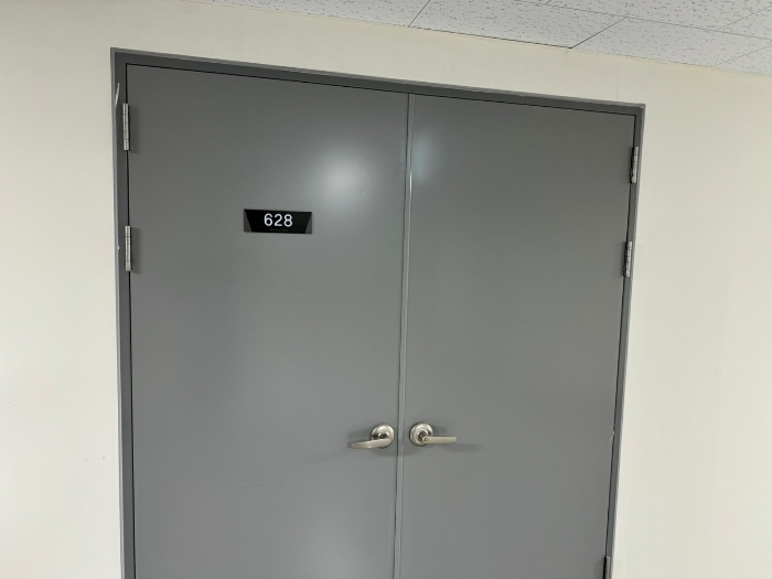 기호(1) 제628호 출입문 전경