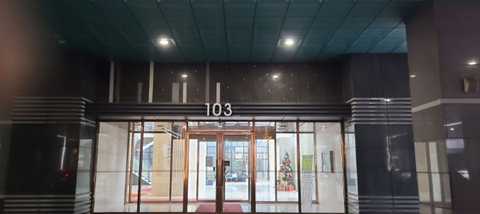 공동 출입구 전경