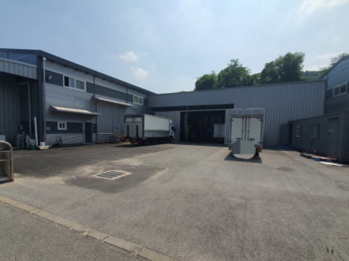 현장사진(토지, 건물 전경)