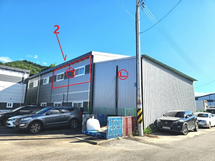 기호2 건물 및 제시외 건물㉠(기숙사),㉡(창고)