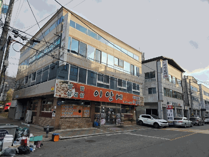 【 본건 전경 】