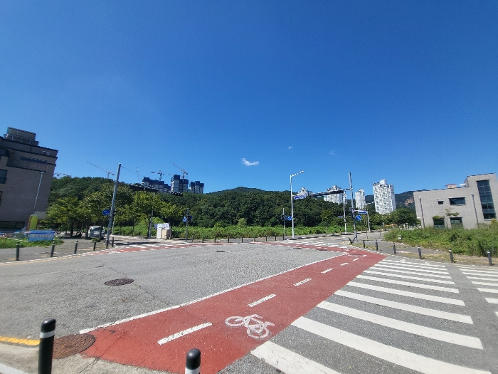 [본건 주변 전경]