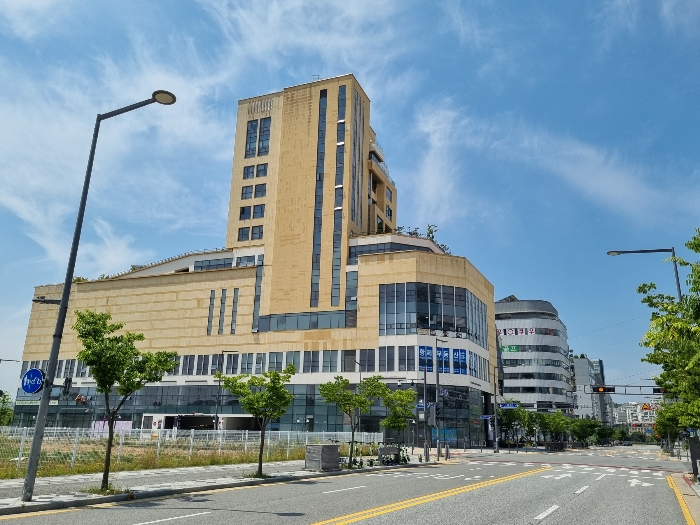 본건 및 주변환