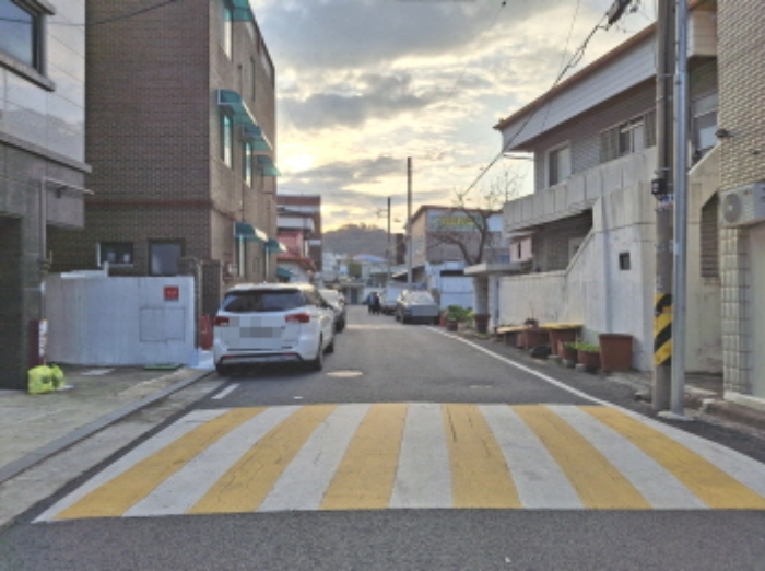 주변 도로 모습2