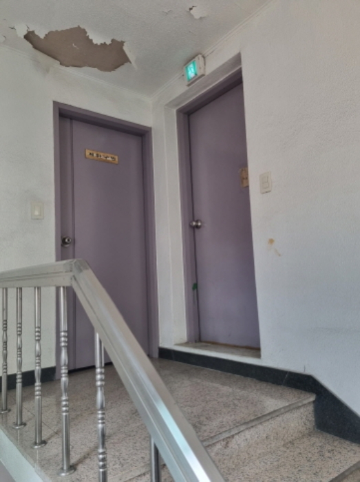 옥탑(잠겨있음)