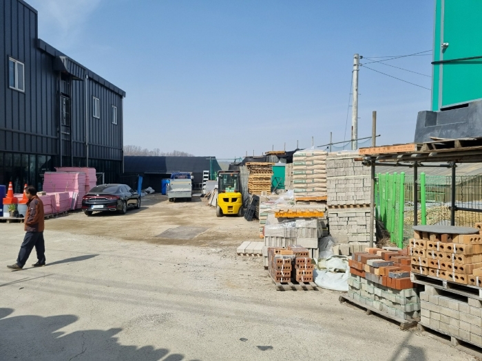 본건(기호4) 남동측에서 촬영