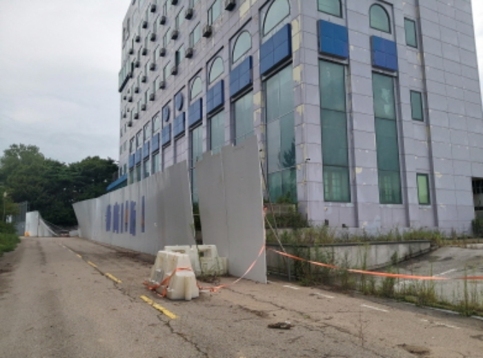 * 본건 목적물 1. 2. 전경