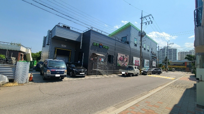 본건 토지,건물 전경