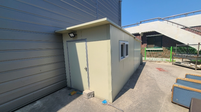 제시외 건물(ㄱ)