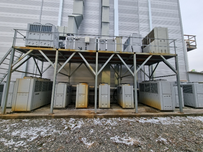 기계기구 21. 냉동·냉장설비 및 공조설비
(기호9 건물 외부-건물에 포함평가)