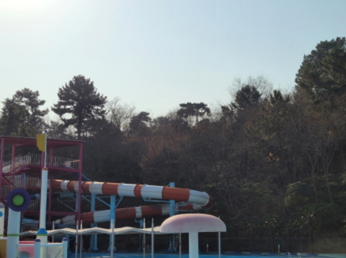 목록번호84, 지상물