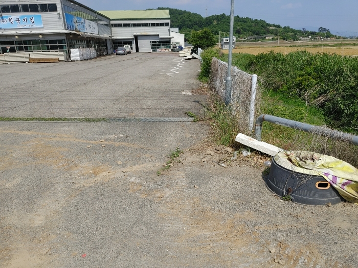 【 인접 1152(도로) 번지 점용 추정 부분 】