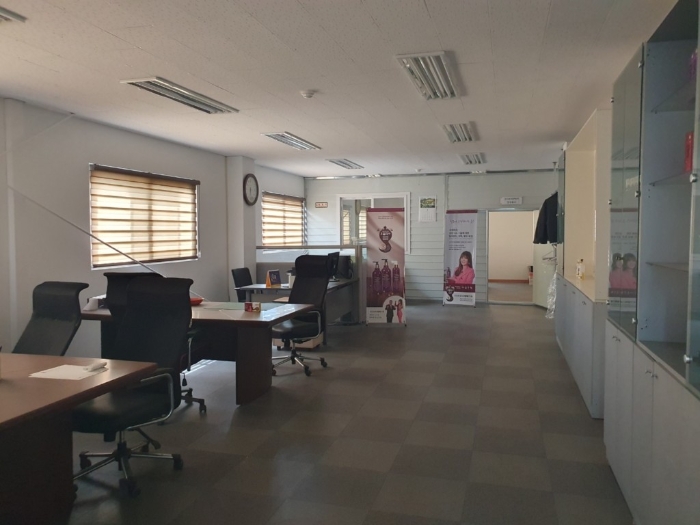 본건 기호[2] 건물 내부