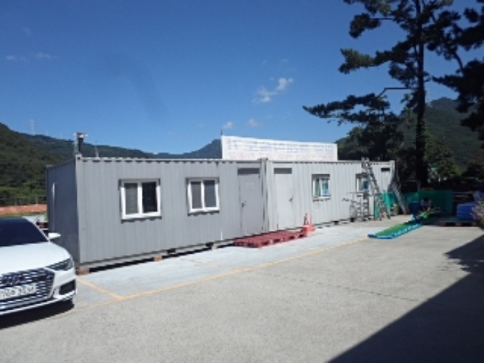 제시외 콘테이너박스 전경