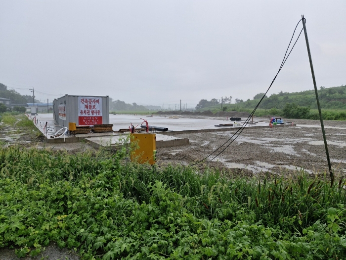 본건 토지 및 제시외 건물