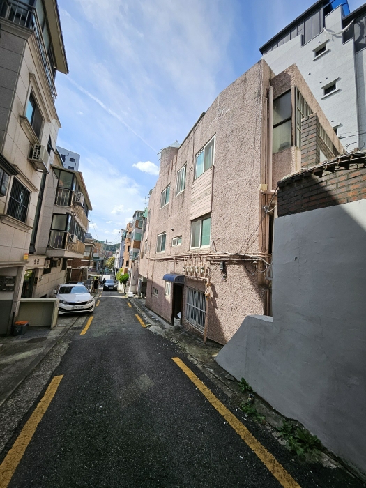 남동측 인접도로 주위환경