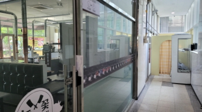 목록 1,2,3 뒤쪽 출입문