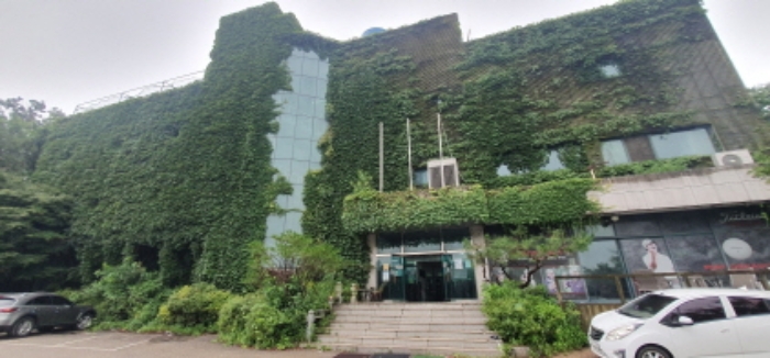 목록3 건물전경