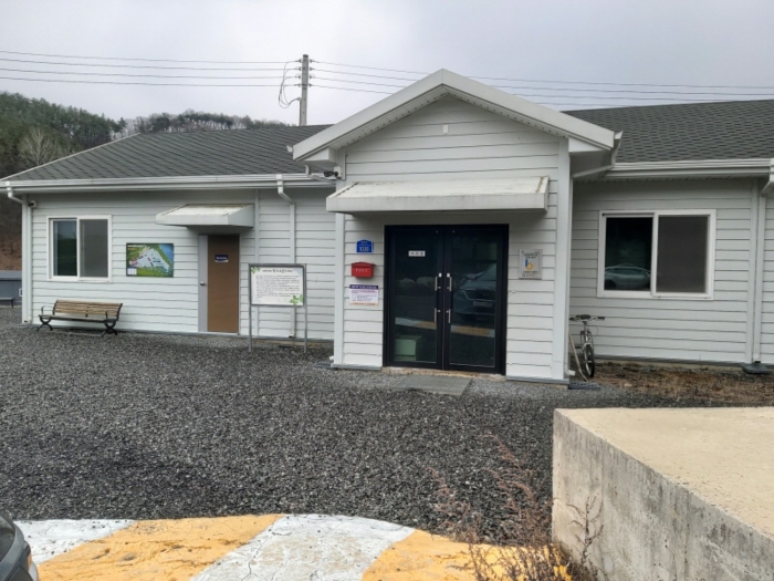 본건 전경(기호2 부속건물_사무실)