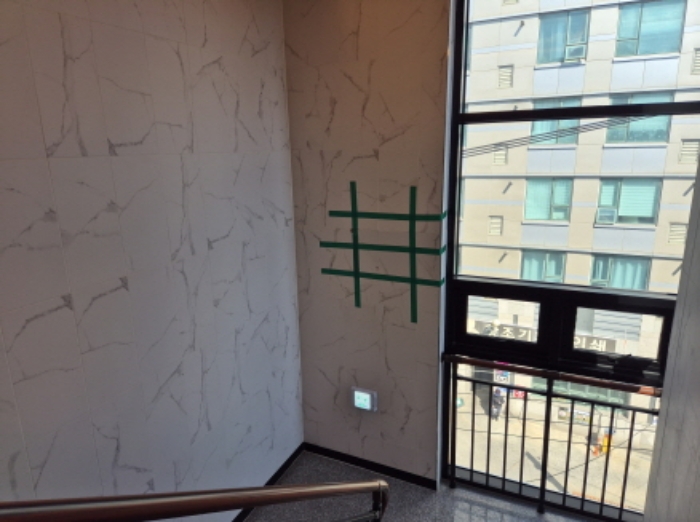 4층 타일수리한 모습