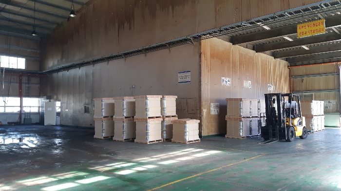 본건 번호 (6-1) 건물 1층 내부 칸막이부분 전경