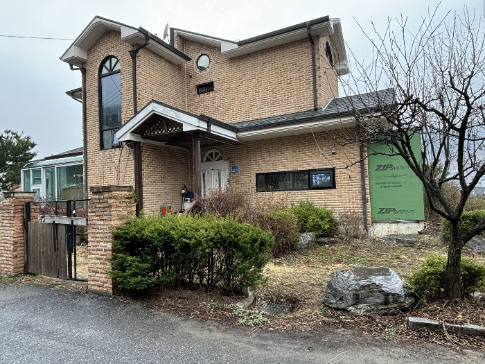 본건 남측 기호(2) 건물 전경