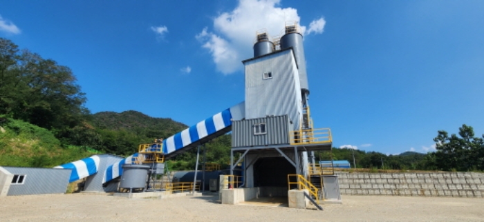 사진21. 본건 및 제시외 시설물