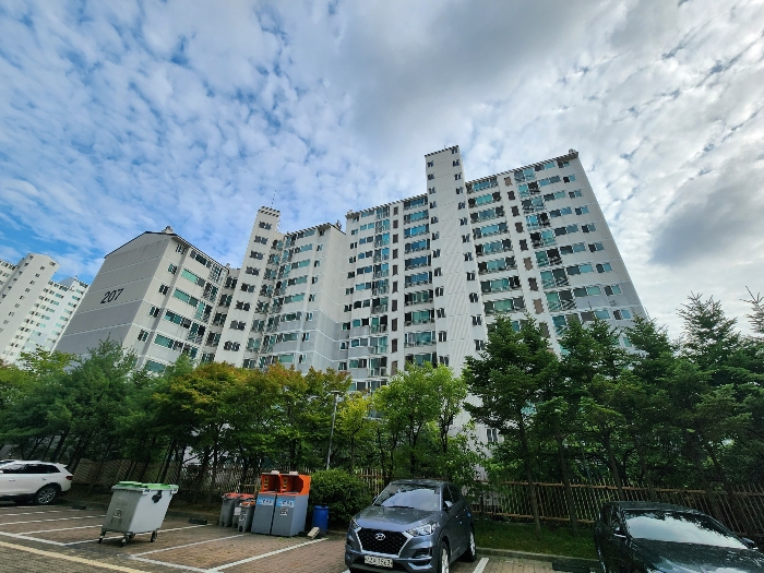 대상물건 소재 제207동 전경