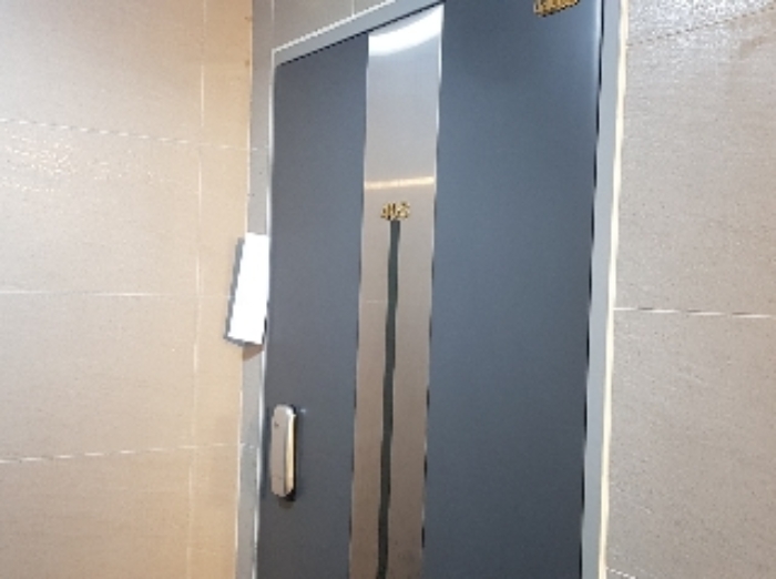 세대현관문(403호)