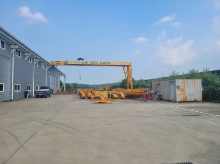 저당기계.기구
크레인